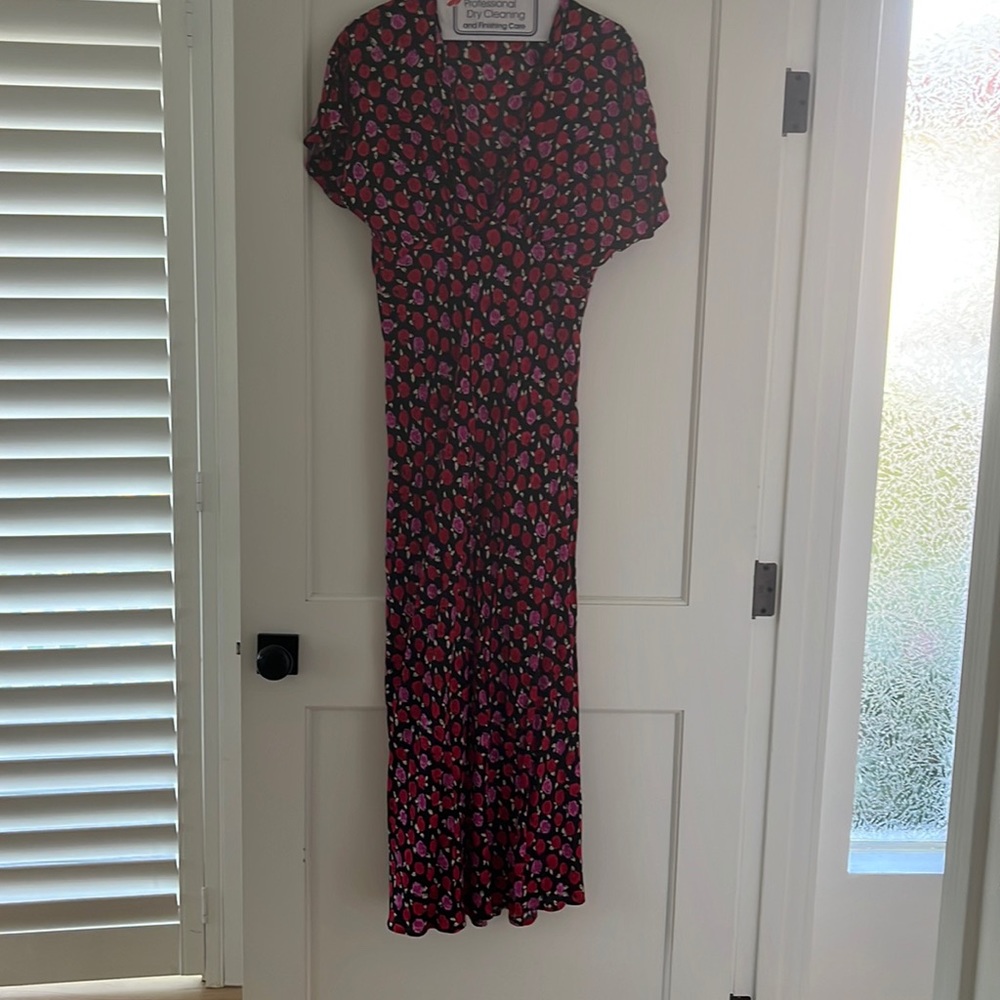 Zara floral v neck dress